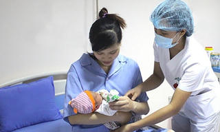 Tăng mức phí tham gia BHYT hộ gia đình lên 7,3 %, tăng trợ cấp thai sản 7,4%