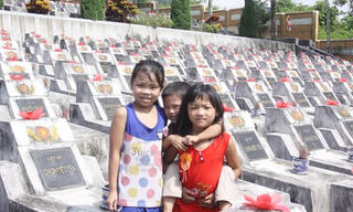 Vươn lên từ miền chiến địa