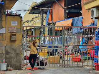 Cận cảnh chợ Long Biên hoạt động trở lại sau 2 tháng phong tỏa