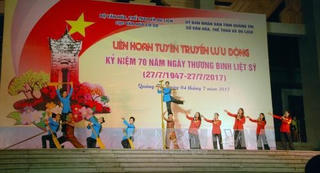 Liên hoan tuyên truyền lưu động tri ân anh hùng liệt sỹ