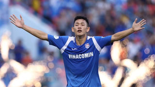 Sao trẻ U22 Việt Nam nhận mưa lời khen nhờ siêu phẩm trước Nam Định