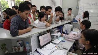 Hà Nội chưa vội tăng học phí