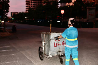 Có một nghề thầm lặng nhưng rình rập rủi ro 