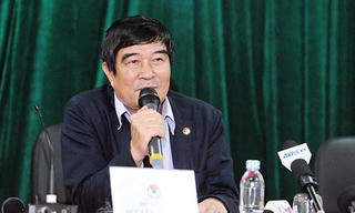 'Không thay Chủ tịch VFF Lê Hùng Dũng'