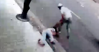 Toàn cảnh một vụ cướp túi xách manh động ở Sài Gòn