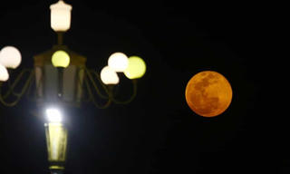 Nguyệt thực toàn phần và siêu trăng lớn nhất sắp xuất hiện trong tuần này 