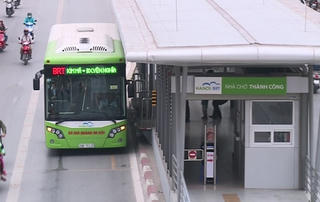 Hà Nội dự kiến đến năm 2030 sẽ tổ chức 10 làn đường ưu tiên cho xe buýt