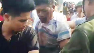 Mâu thuẫn trên biển, một người đàn ông chém 3 thuyền viên