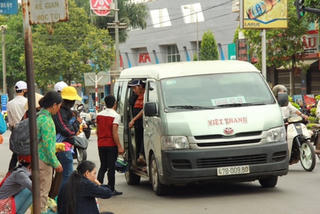 Vừa trốn thuế, vừa la làng