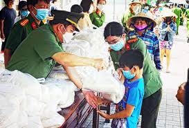 Phú Yên: Hoàn thành việc cấp gạo hỗ trợ người dân