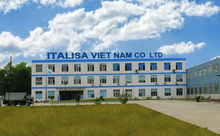 Thêm một doanh nghiệp xả thải độc hại ra môi trường