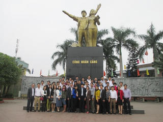 Cán bộ Mặt trận tham quan, học tập kinh nghiệm tại Hải Phòng