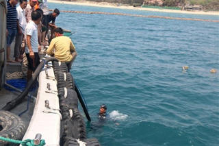 Hoàn tất việc bơm hút dầu từ tàu chìm ở Mũi Né