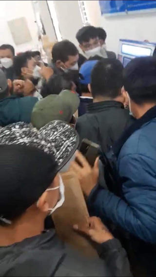 Chen nhau làm thủ tục đất đai ở huyện Hòa Vang: Nguyên nhân vì đâu?