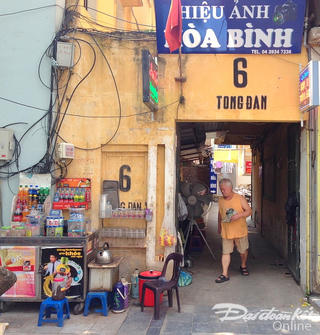 [ẢNH] Người già ở phố