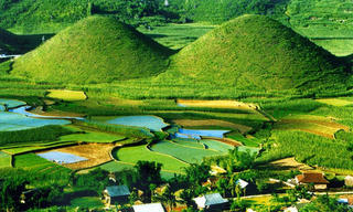 Sắc màu Lùng Tám