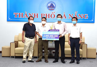 Tập đoàn Hòa Phát ủng hộ 6 tỷ đồng hỗ trợ phòng, chống dịch Covid-19