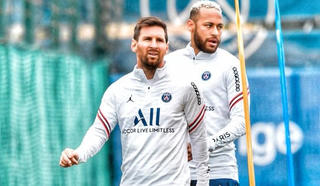Messi vẫn chưa có tên trong đội hình PSG