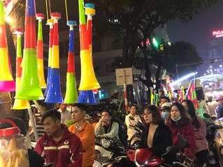 Người hâm mộ tiếc nuối khi Nhật Bản vượt lên dẫn trước nhờ cú đá phạt đền