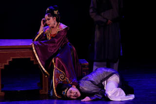 Hướng đi nào cho tài năng kịch nói?