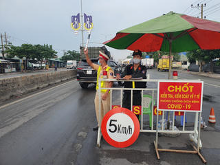 Chạy xe máy từ TP HCM về Vũng Tàu, người đàn ông bị khởi tố vì lây lan dịch bệnh