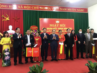 Tiếp tục nâng cao đời sống của bà con khu dân cư Pò Tang