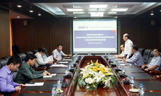 Trao đổi kế hoạch thành lập Quỹ khuyến khích tài năng bơi lội trẻ Việt Nam mang tên Ánh Viên và đóng góp kinh phí thành lập Quỹ