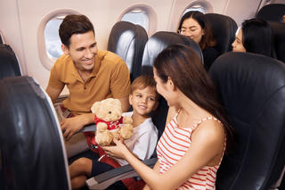 Ở nhà có thể lên kế hoạch bay cả năm cùng thẻ bay Power Pass của Vietjet