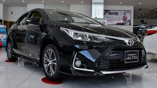 Corolla Altis, Elantra giảm giá hơn 40 triệu đồng tại đại lý