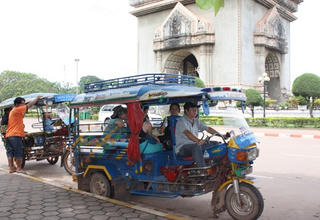 Sống chậm ở Viêng Chăn