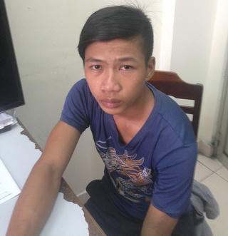 Chém chết bạn nhậu rồi bỏ trốn