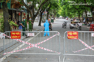 Hà Nội: Người phụ nữ bán hàng chợ Ngọc Hà sốt, mệt mỏi, xét nghiệm dương tính SARS-CoV-2