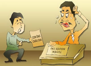 Không thể 'cả họ làm quan'
