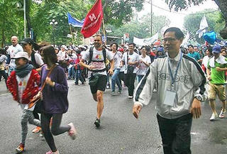 Cuộc chạy vì trẻ em Hà Nội 2015