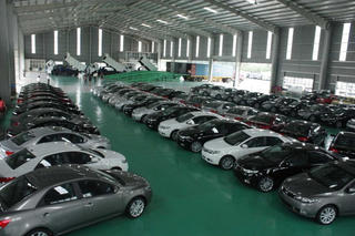 Nở rộ ô tô giá rẻ
