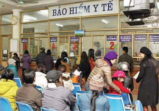 Tăng giá dịch vụ y tế: Hướng tới sự công bằng