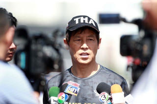 HLV Nishino: 'Tôi không dám hứa sẽ thắng U22 Việt Nam cách biệt 2 bàn'
