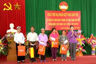 Ngày vui ở Đồng Sương