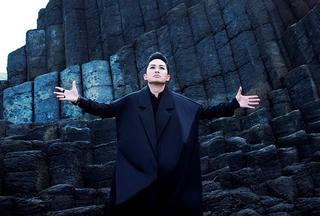 Đi qua “bão” thị phi