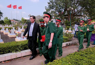 Quảng Trị: Tổ chức Lễ truy điệu và an táng 9 hài cốt liệt sỹ