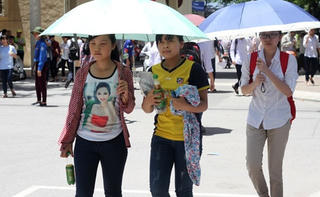 Kỳ thi THPT Quốc gia 2015:  Cuộc đua chiêu sinh, chọn trường