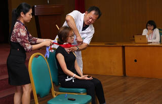 Mẹo sơ cứu khi có người gặp nạn chảy máu