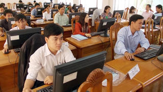 Thi tuyển công chức: Bỏ cộng điểm ưu tiên cho sinh viên khá, giỏi