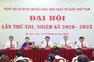 [ẢNH] Khai mạc Đại hội Đảng bộ cơ quan Trung ương MTTQ Việt Nam