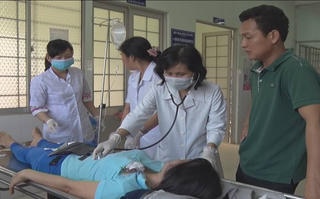 Ngộ độc thực phẩm vẫn diễn biến phức tạp