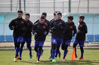 U23 Việt Nam 'méo mặt' làm quen với cái lạnh 0 độ C ở Trung Quốc