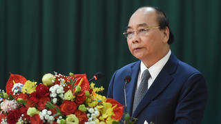 Thủ tướng Nguyễn Xuân Phúc thăm, làm việc với Sư đoàn Phòng không Hà Nội