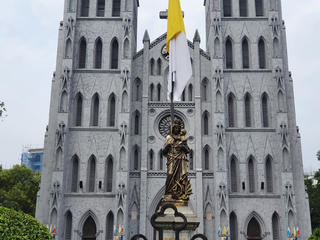 [ẢNH] Ngắm Nhà thờ Lớn Hà Nội dần trở về vẻ cổ kính 'nguyên bản'