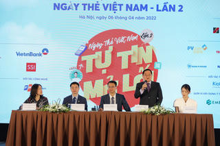 Tự tin mở lối trong Ngày Thẻ Việt Nam
