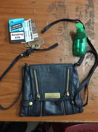 Đặc nhiệm truy đuổi hai tên cướp túi xách